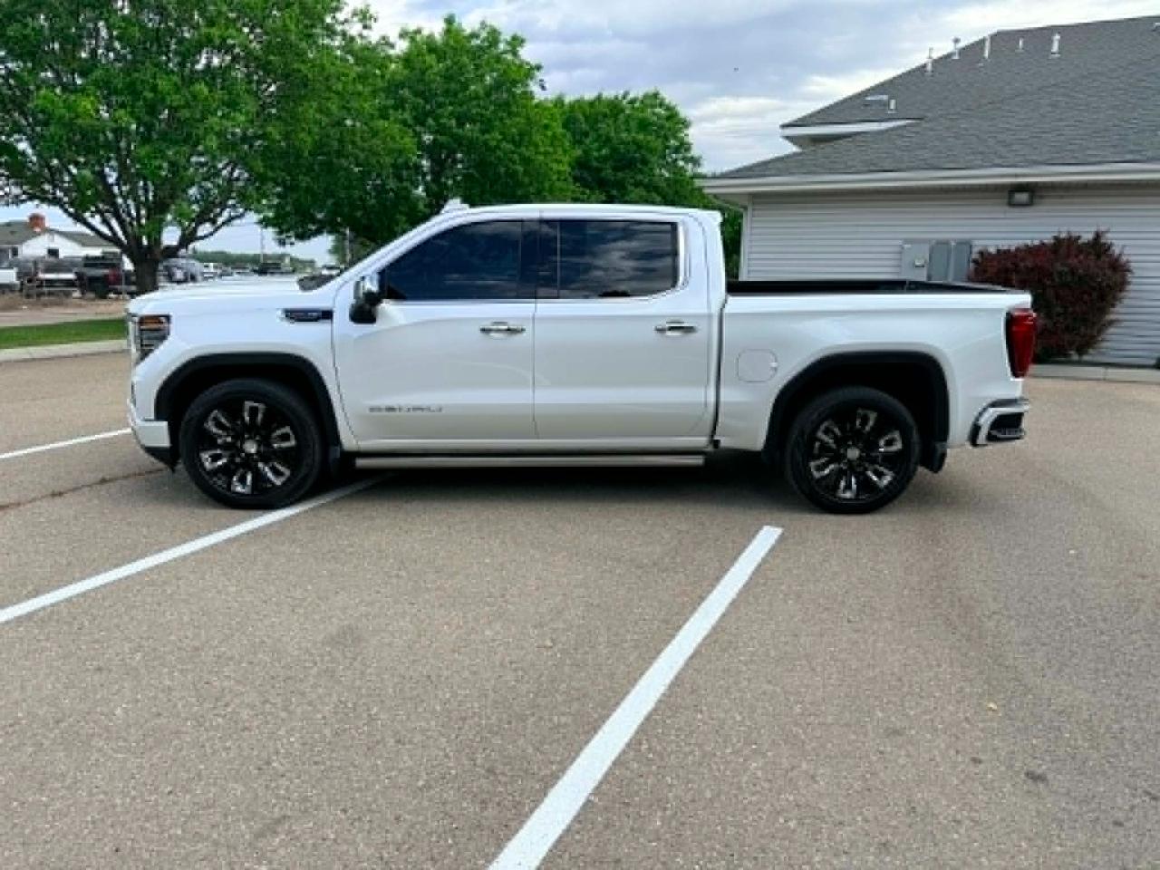 gmc sierra 1500 2022 3GTUUGEL0NG511311 image gmc sierra 1500 2022 3GTUUGEL0NG511311 image